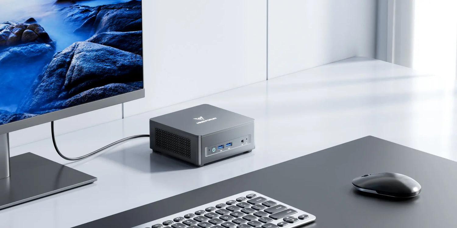 Minisforum UM690L Slim: Compact MiniPC Built for USB4 Single-Cable
